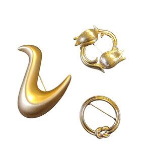 Vintage Goldtone Monet Brooch Lot